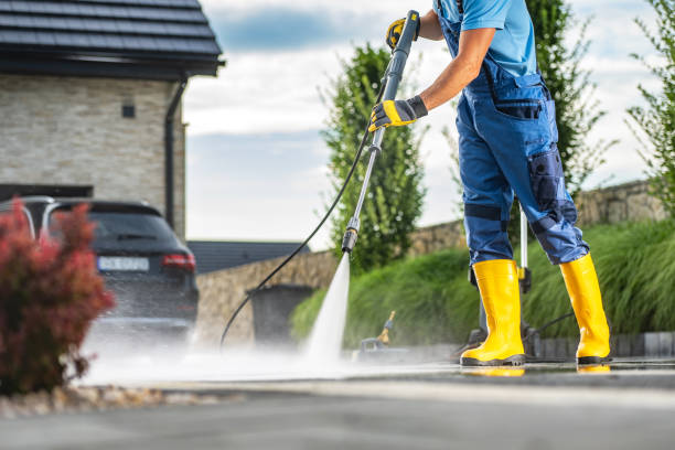 Best Roof Washing  in Derry, PA